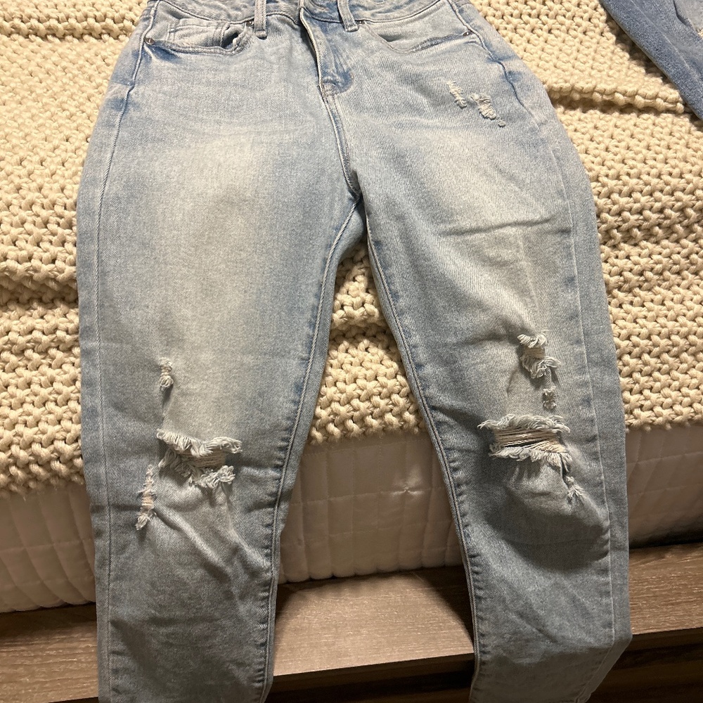 Light Wash Jean